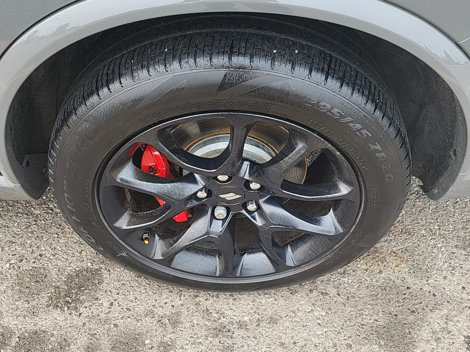 Left Rear Wheel/Tire Photo