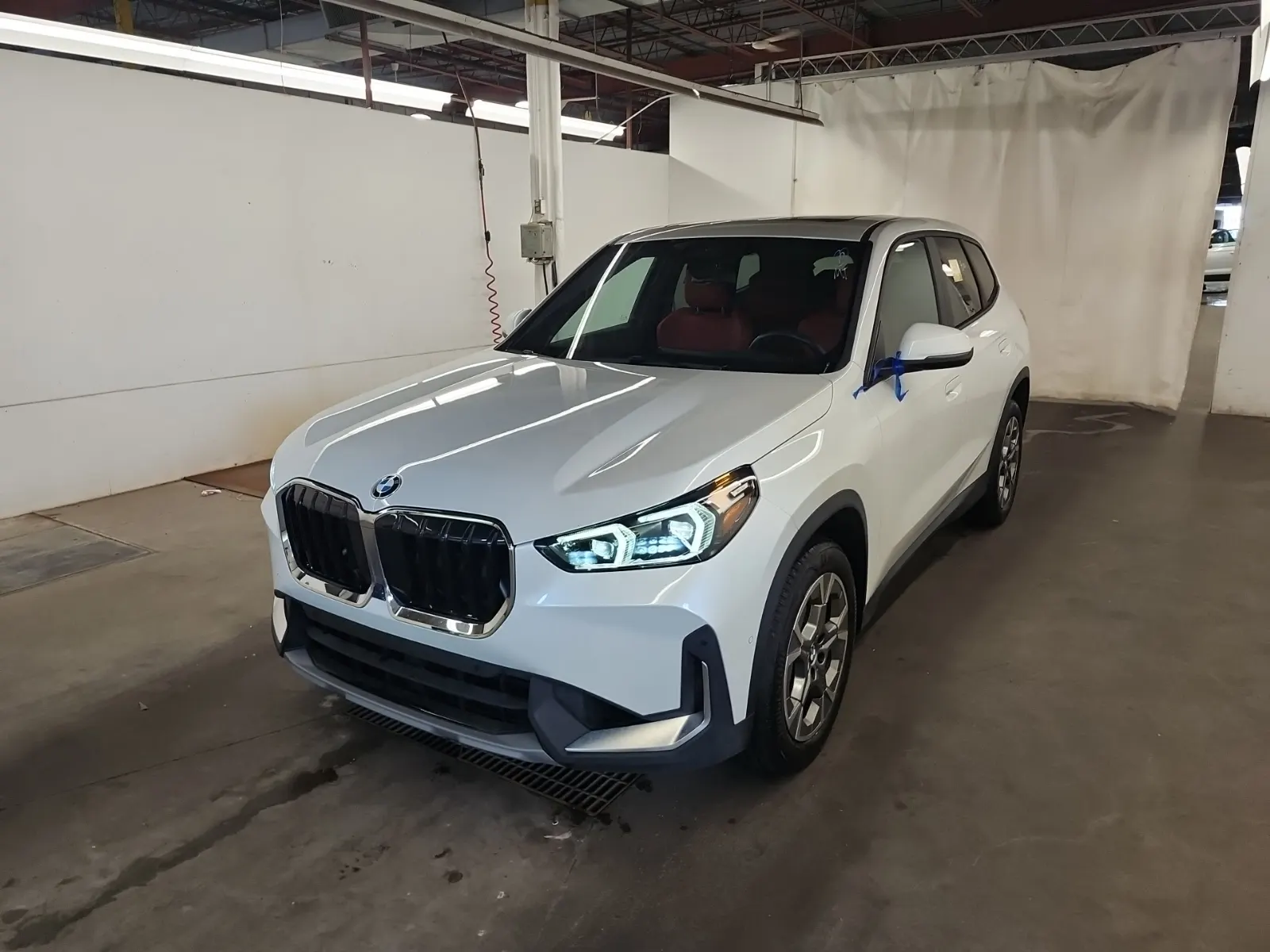 2023 BMW X1
