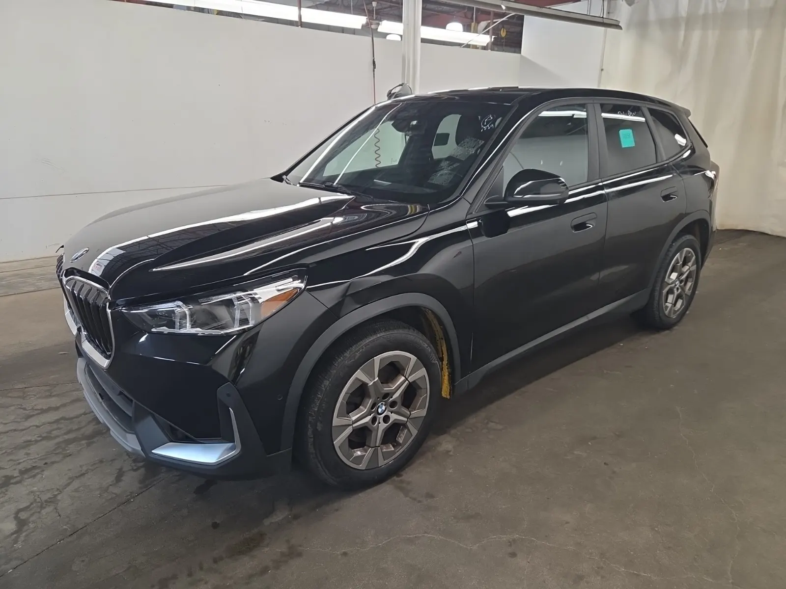 2024 BMW X1
