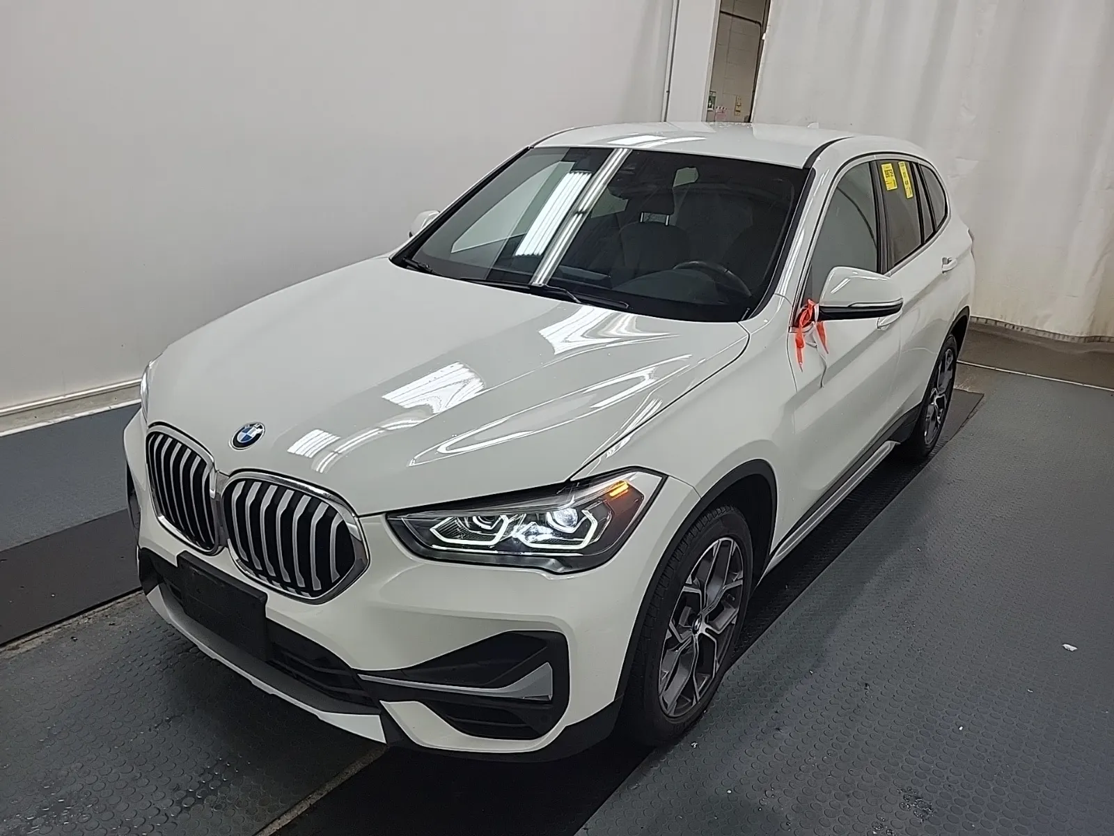 2022 BMW X1