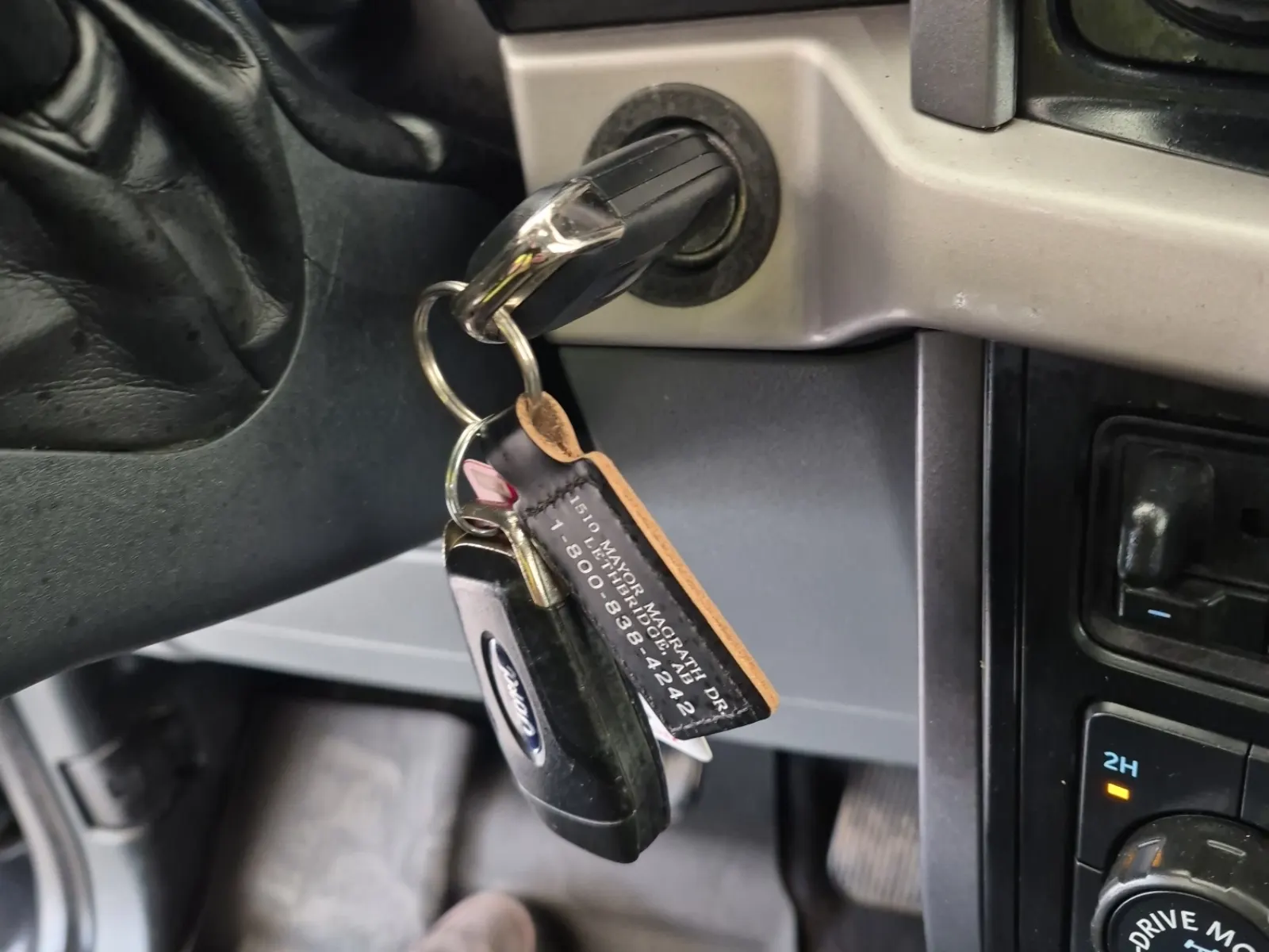 Keys/Fobs/Manual Photo