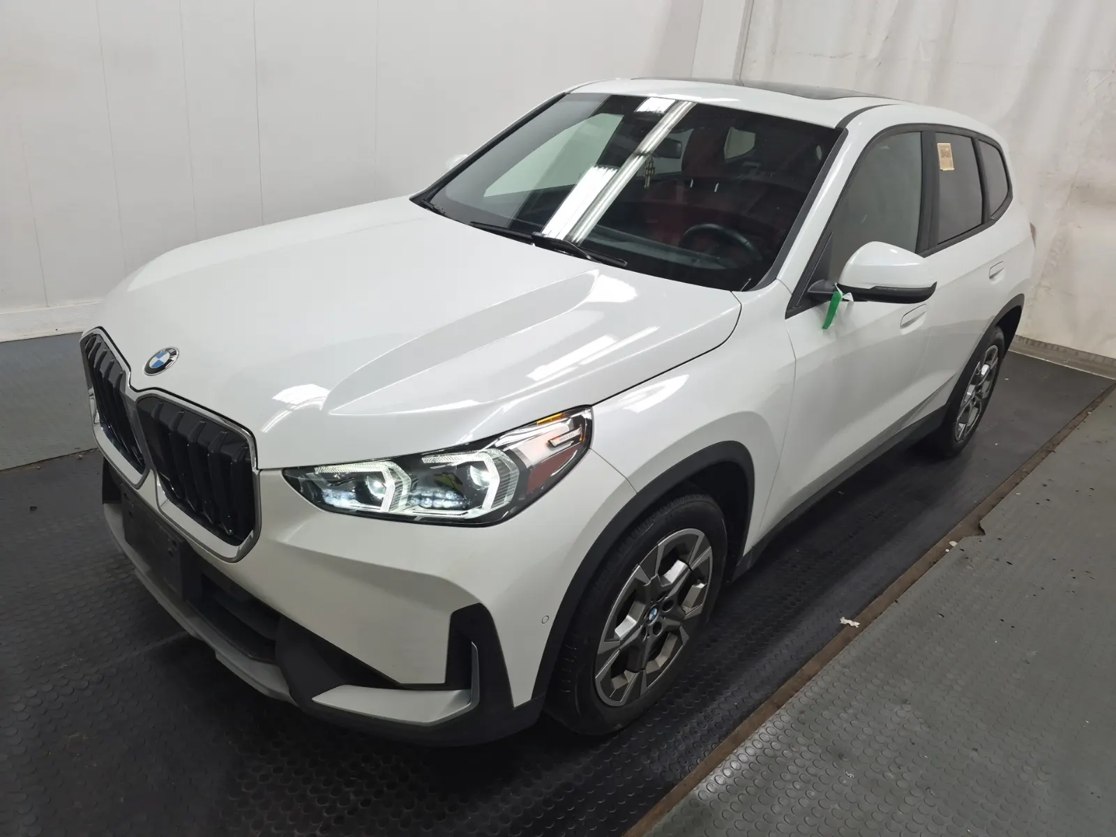 2025 BMW X1