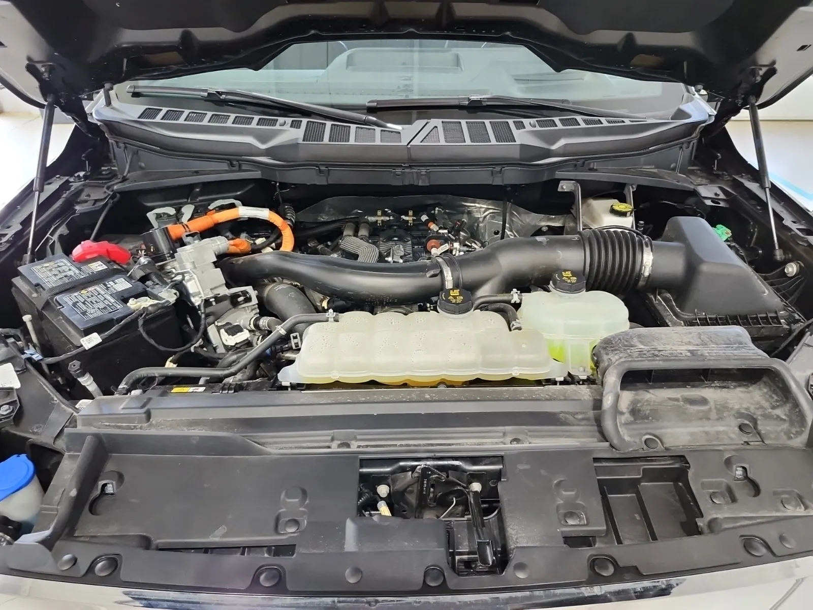 Engine Photo