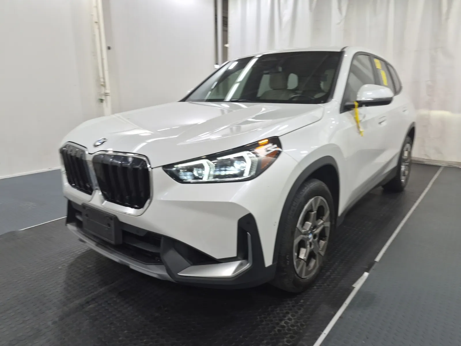 2023 BMW X1