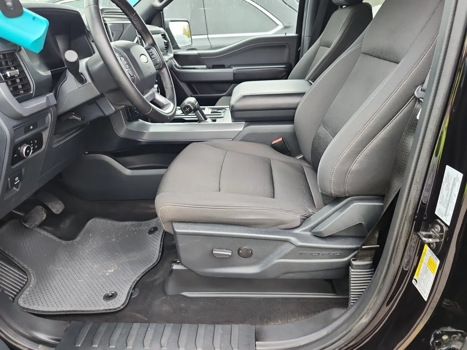 Front Interior Photo