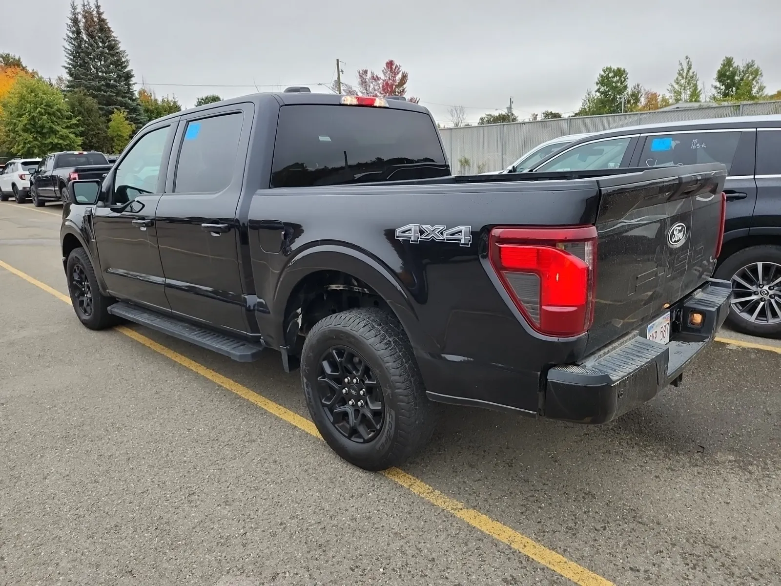Driver Rear 3/4 Photo