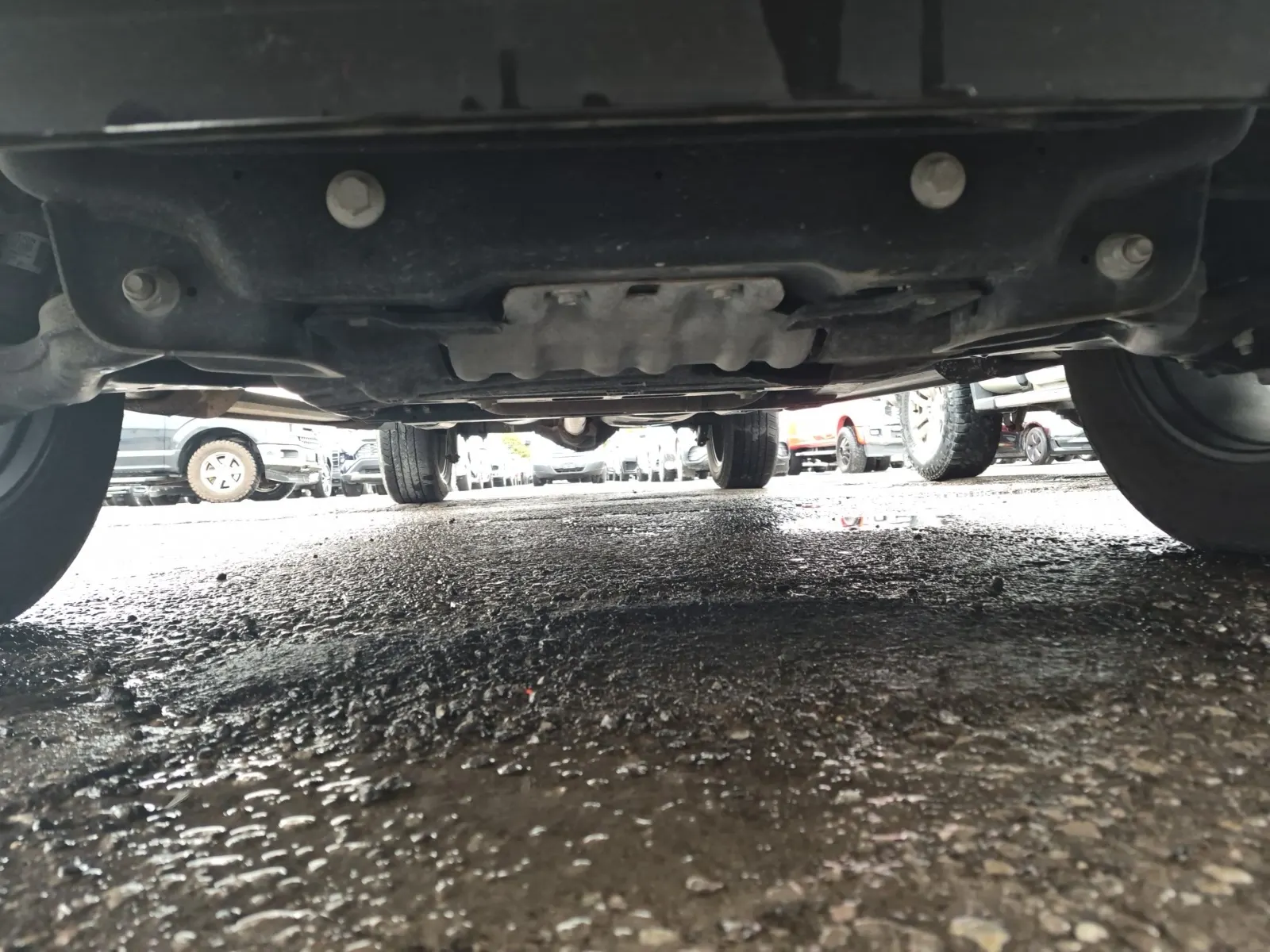 Undercarriage - Front Photo