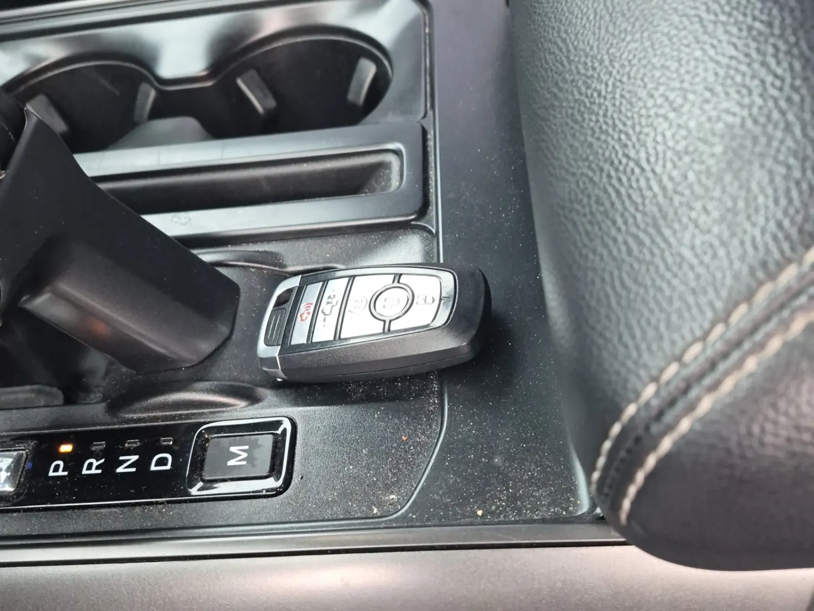 Keys/Fobs/Manual Photo