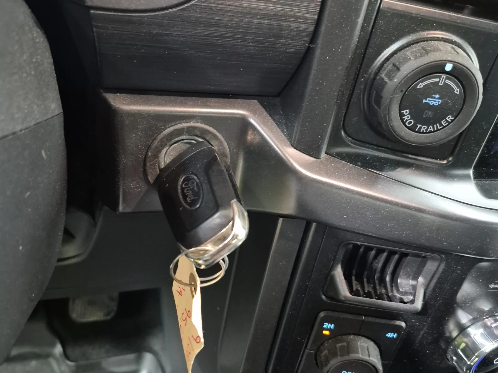 Keys/Fobs/Manual Photo