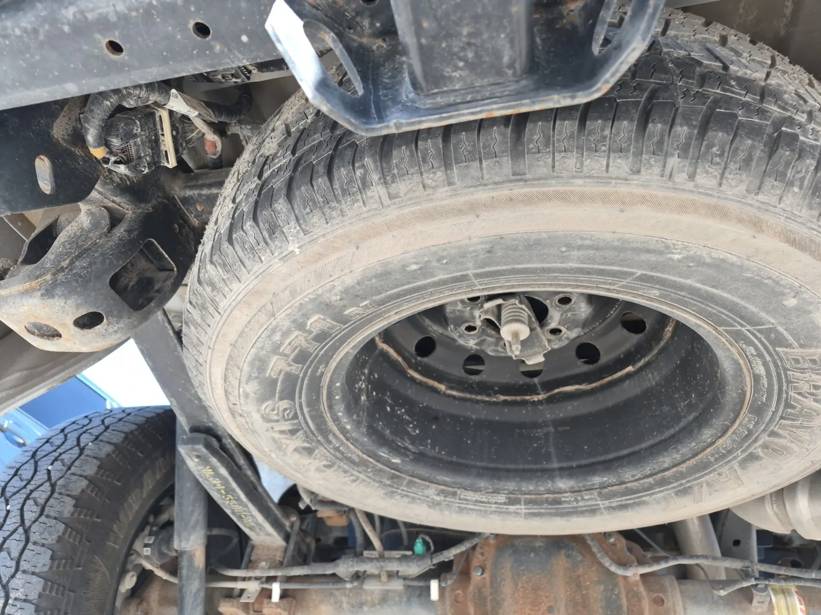 Spare Tire & Wheel Photo