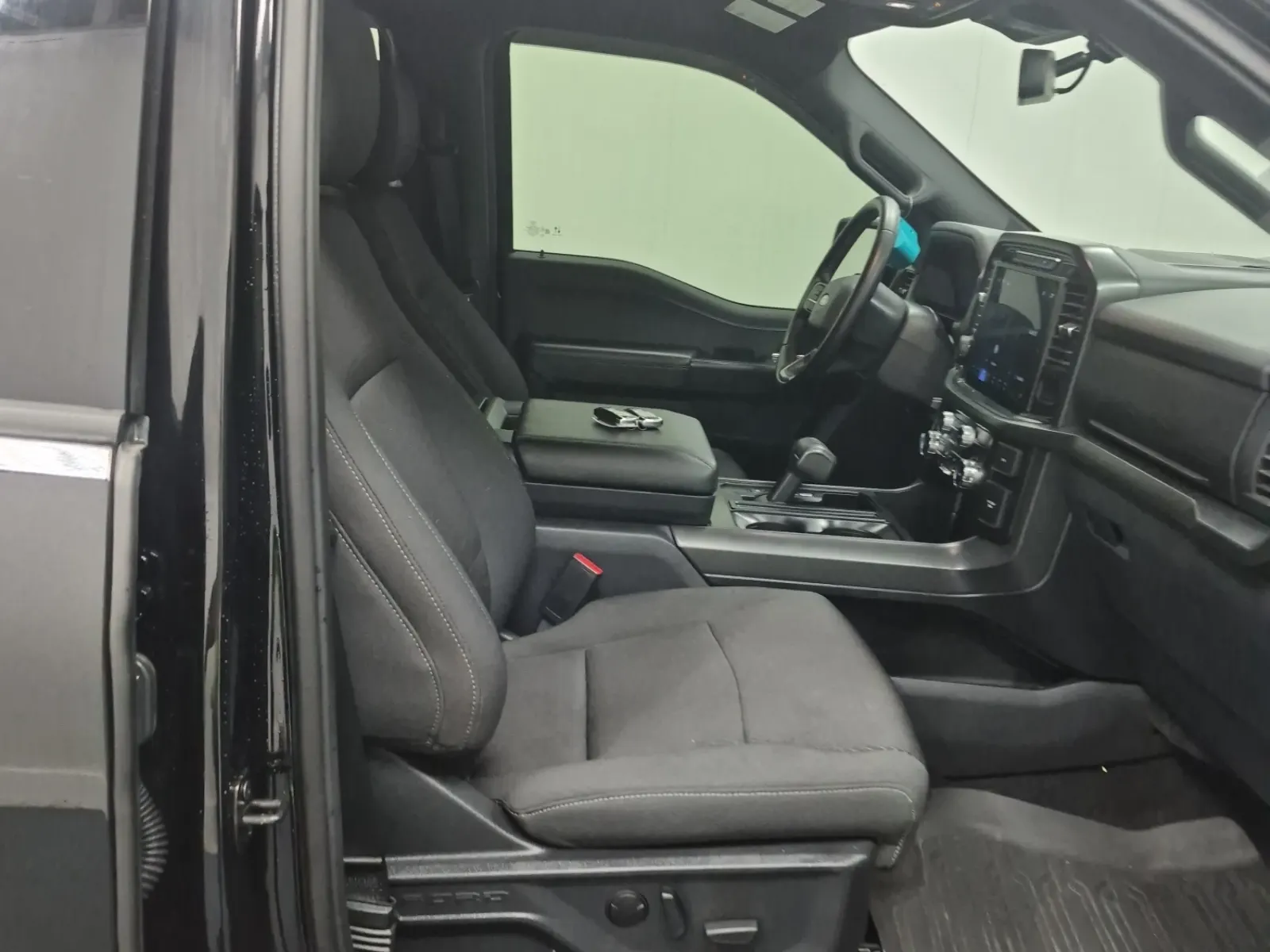 Right Side Interior Photo