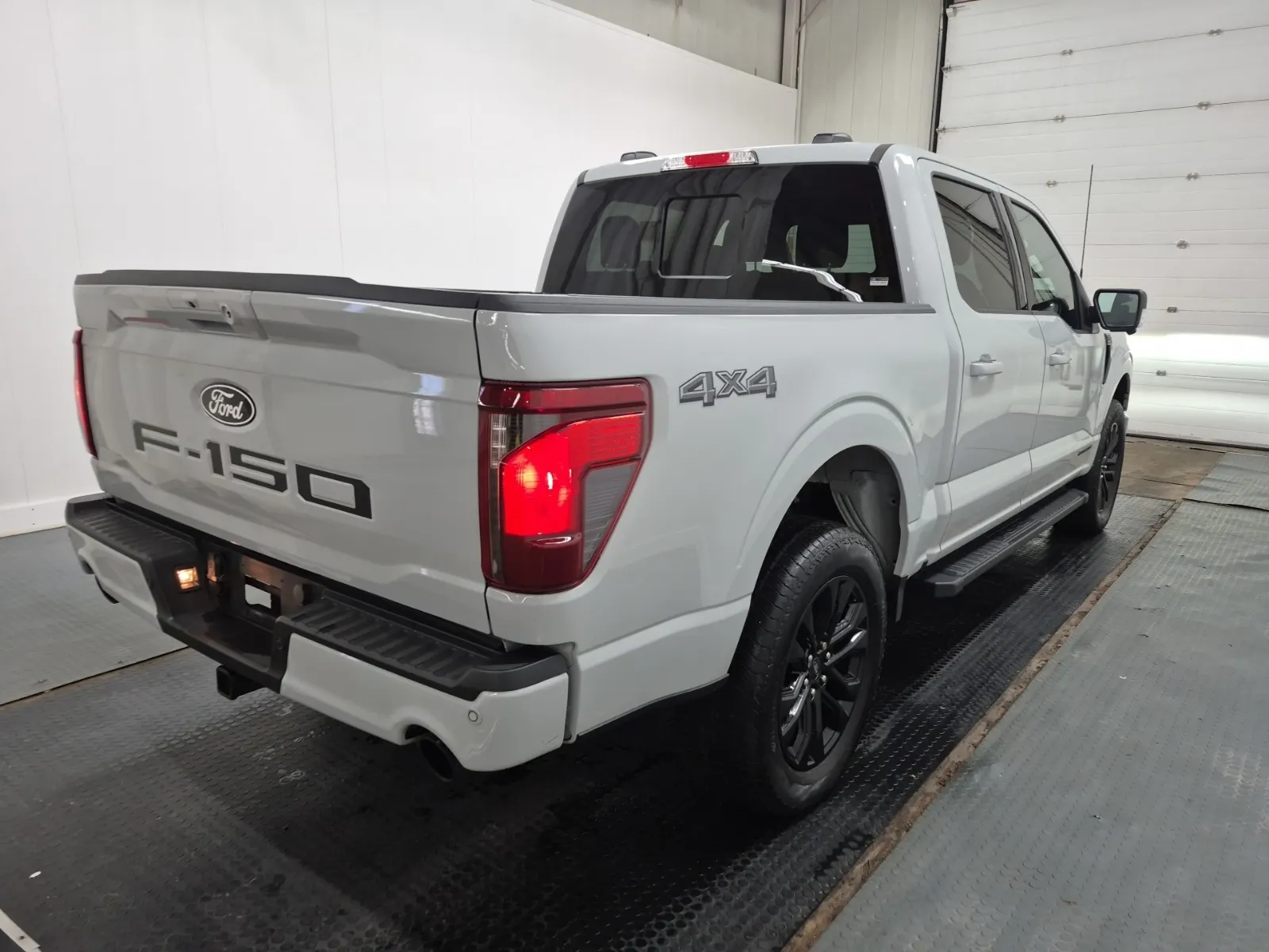 Passenger Rear 3/4 Photo