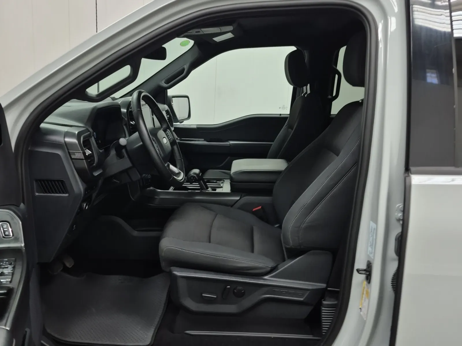 Front Interior Photo