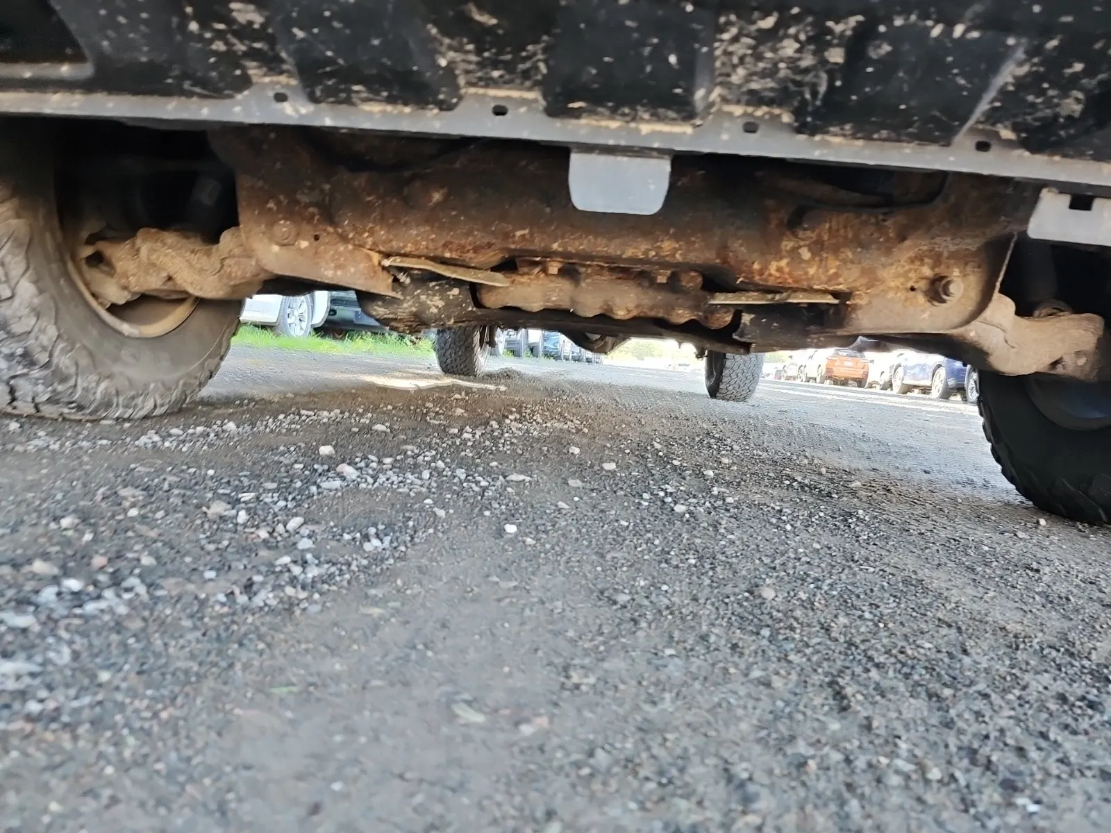 Undercarriage - Front Photo