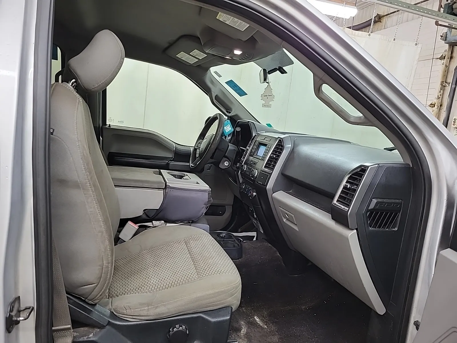 Right Side Interior Photo