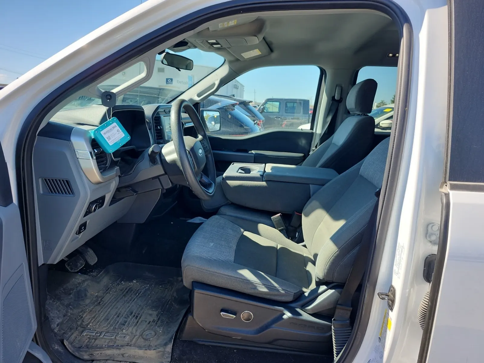 Front Interior Photo