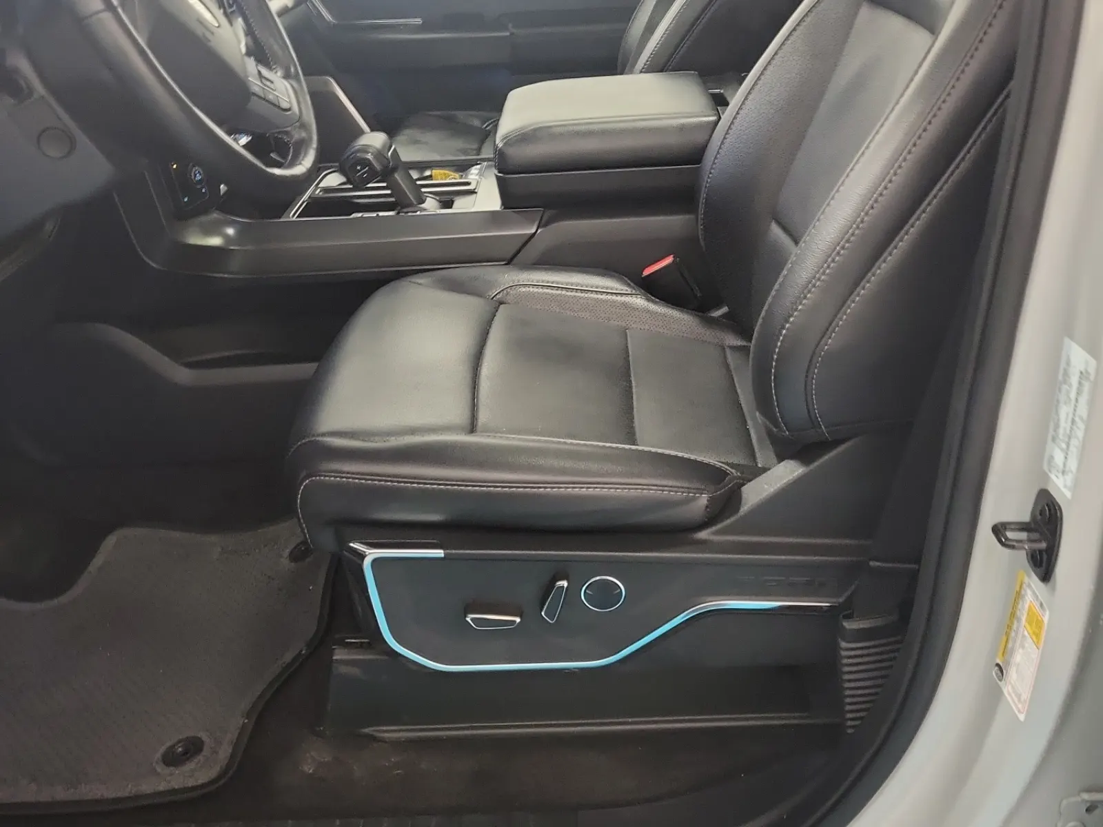 Front Interior Photo