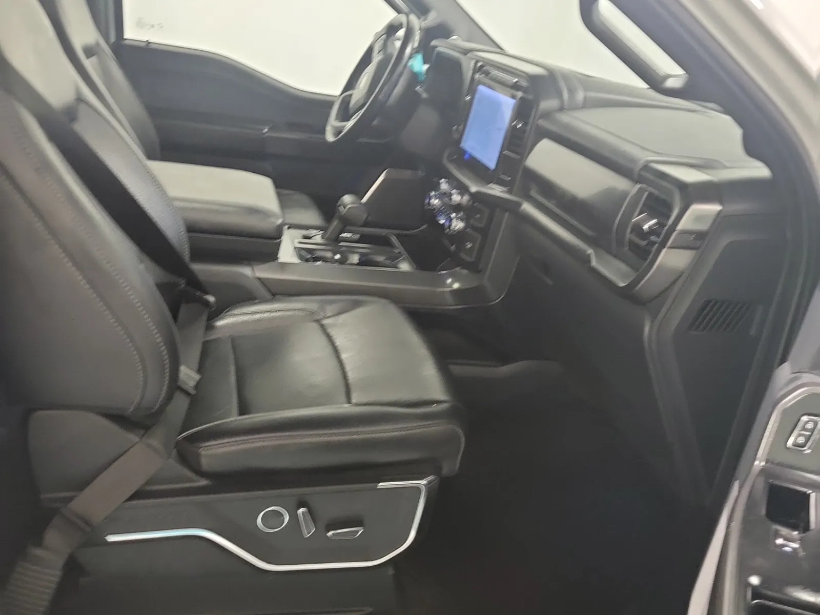 Right Side Interior Photo