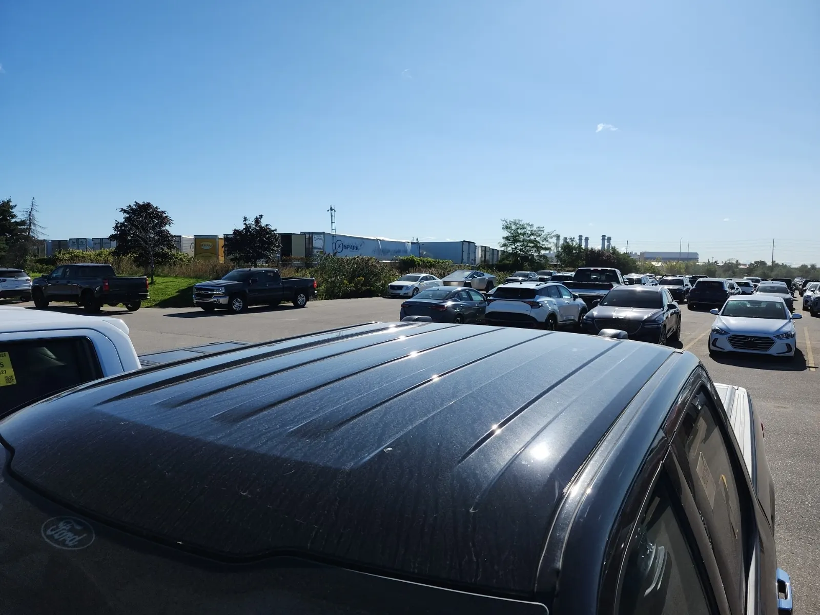Exterior Roof Photo