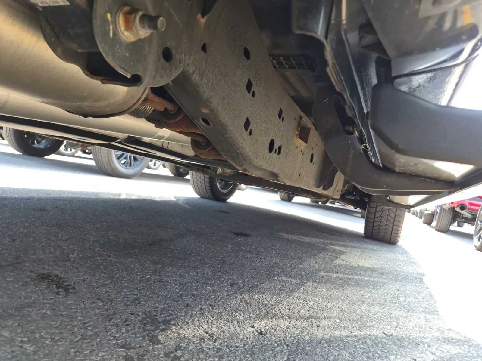 Undercarriage - Passenger Photo