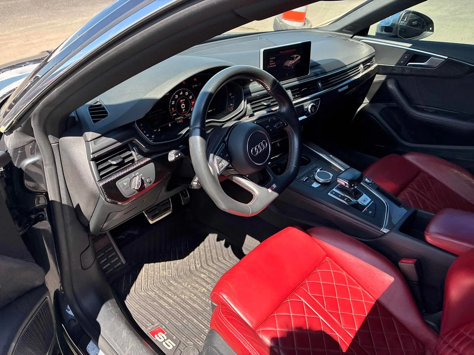 Interior driver side
