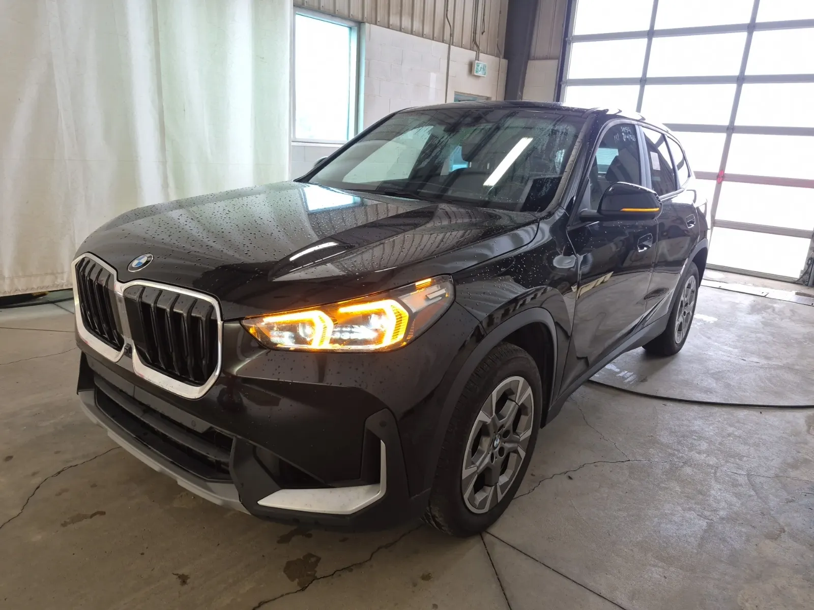 2023 BMW X1