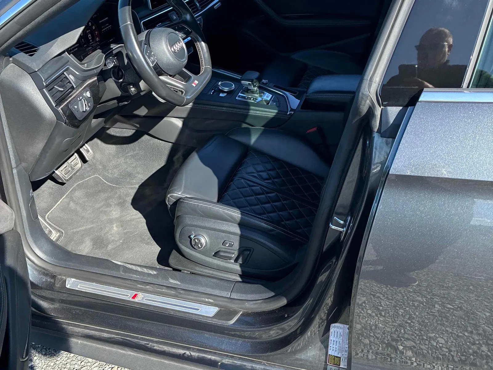 Interior driver side