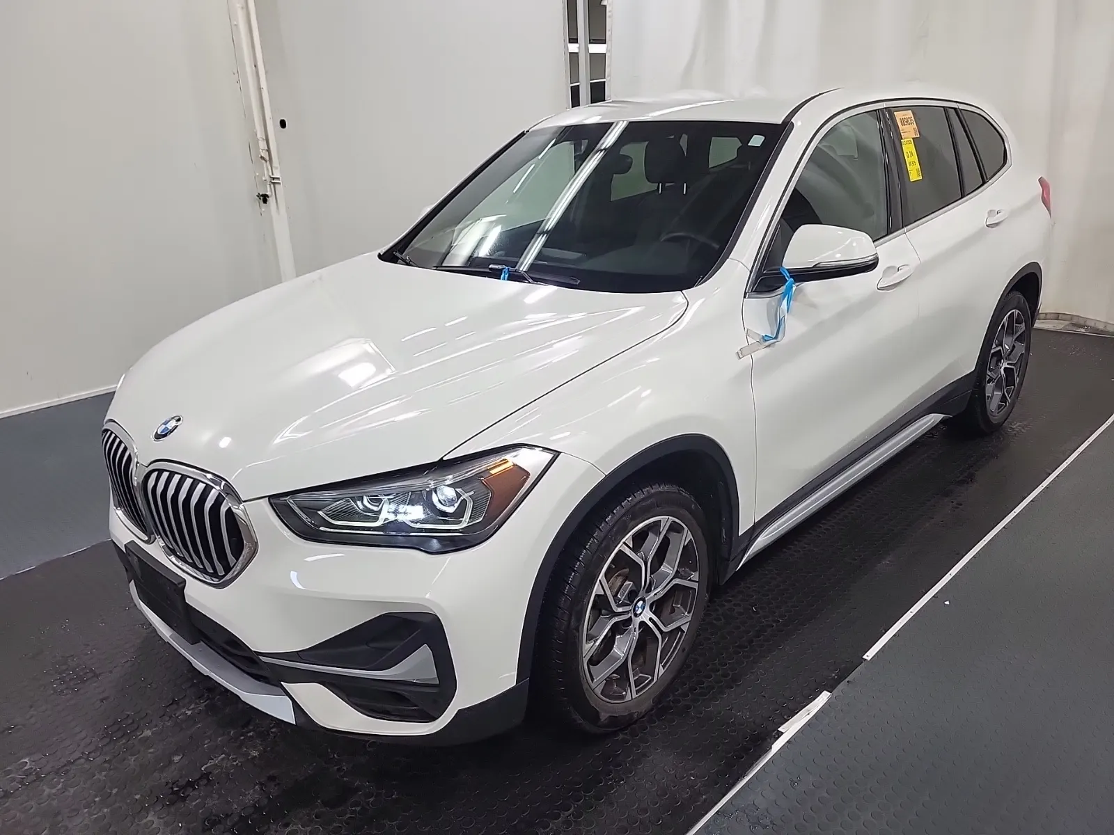 2022 BMW X1