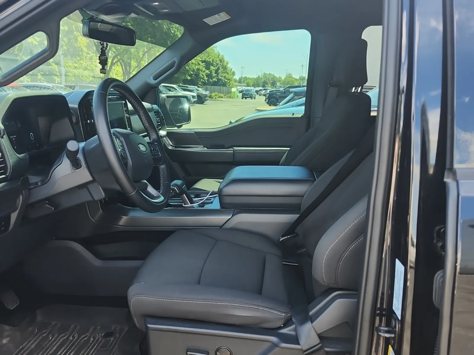 Front Interior Photo