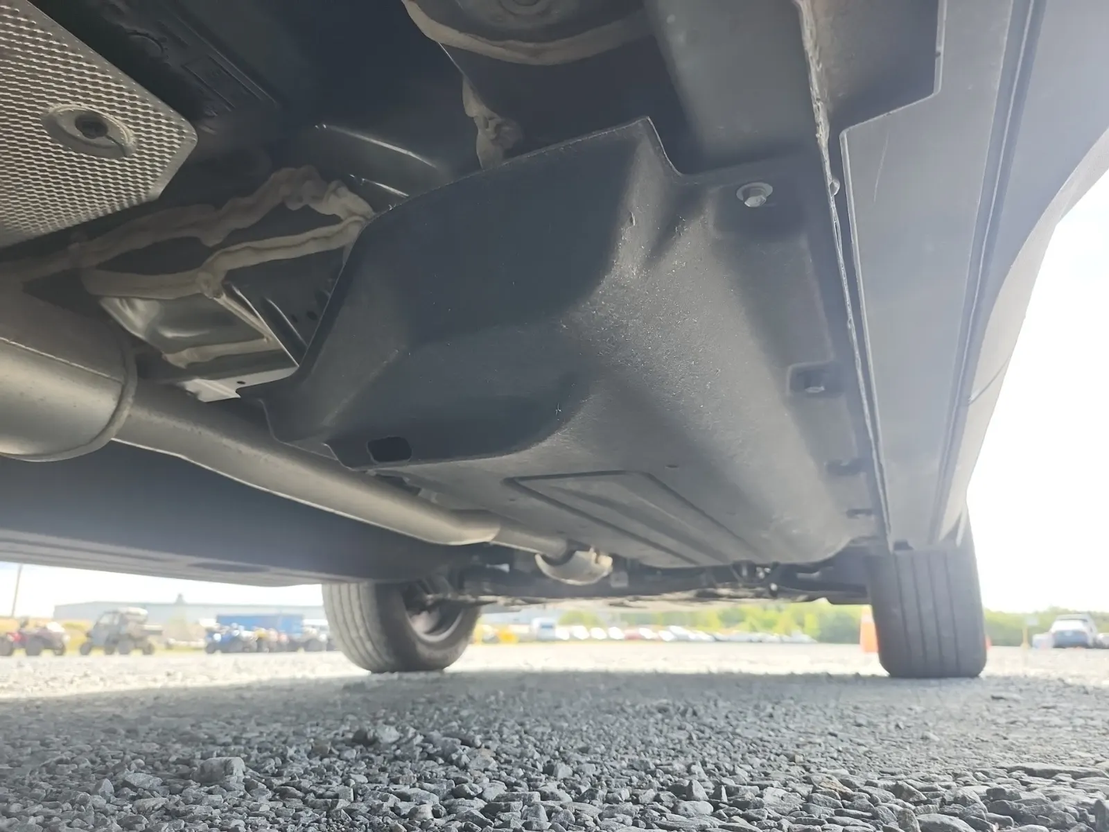 Undercarriage - Passenger Photo