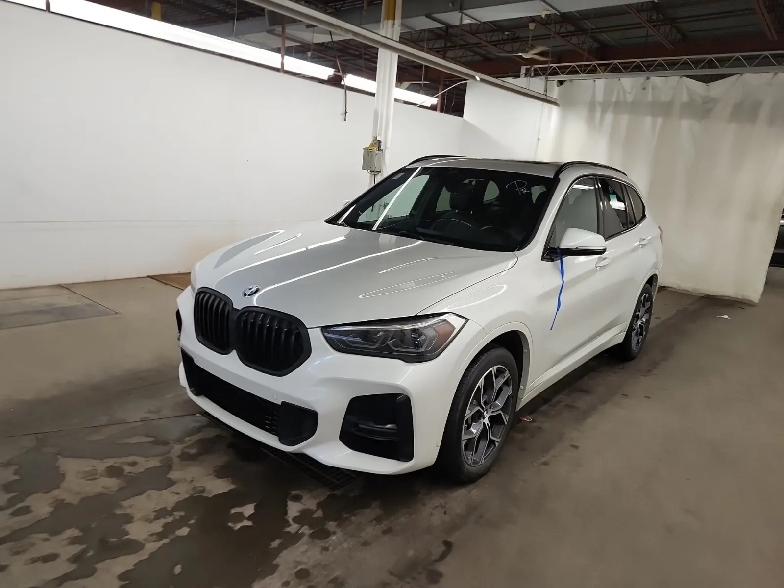 2022 BMW X1
