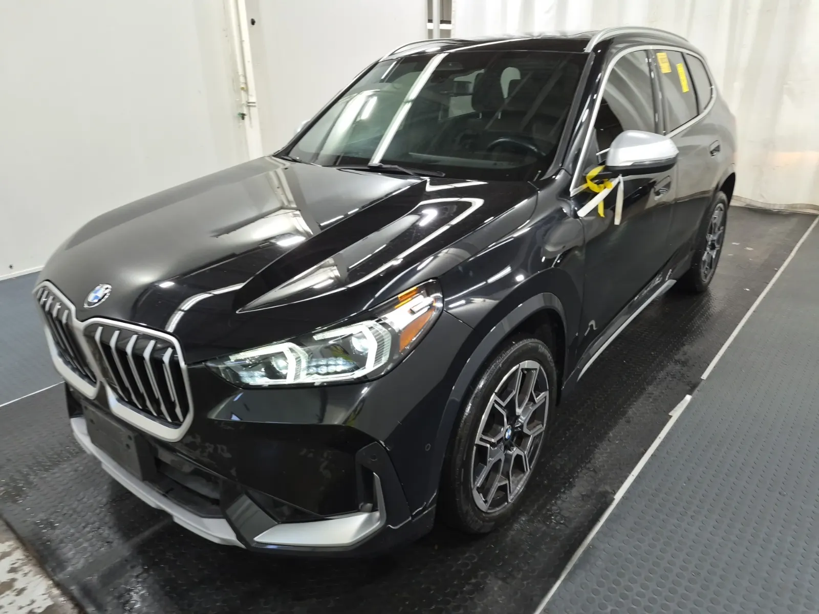 2023 BMW X1
