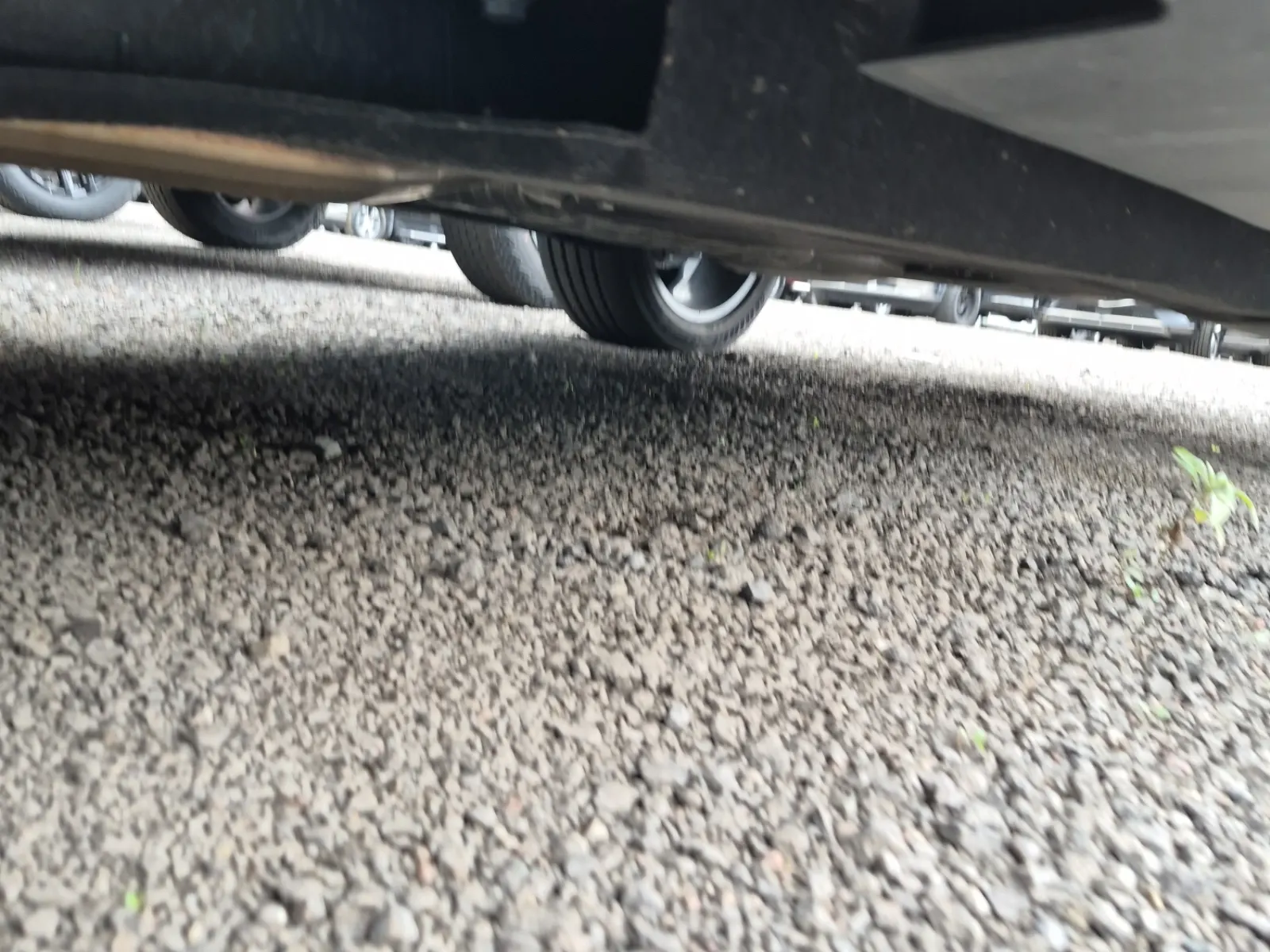 Undercarriage - Driver Photo