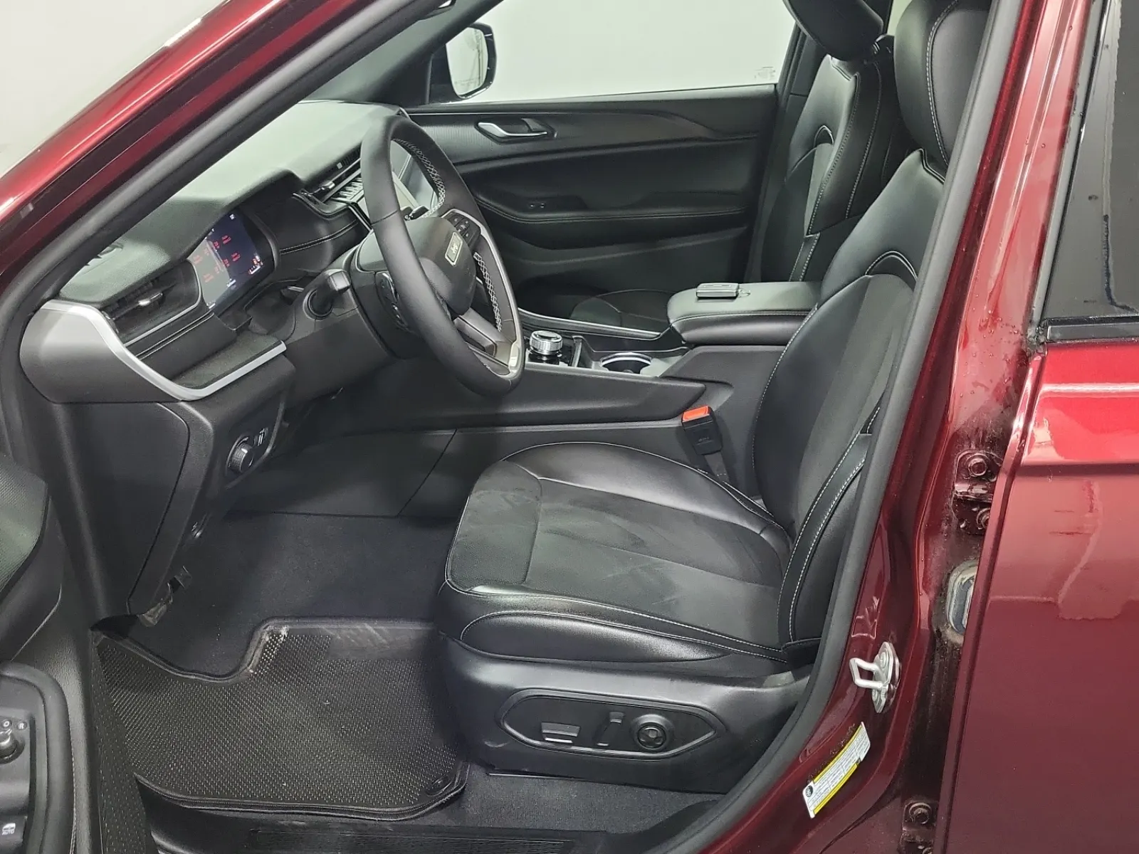 Front Interior Photo