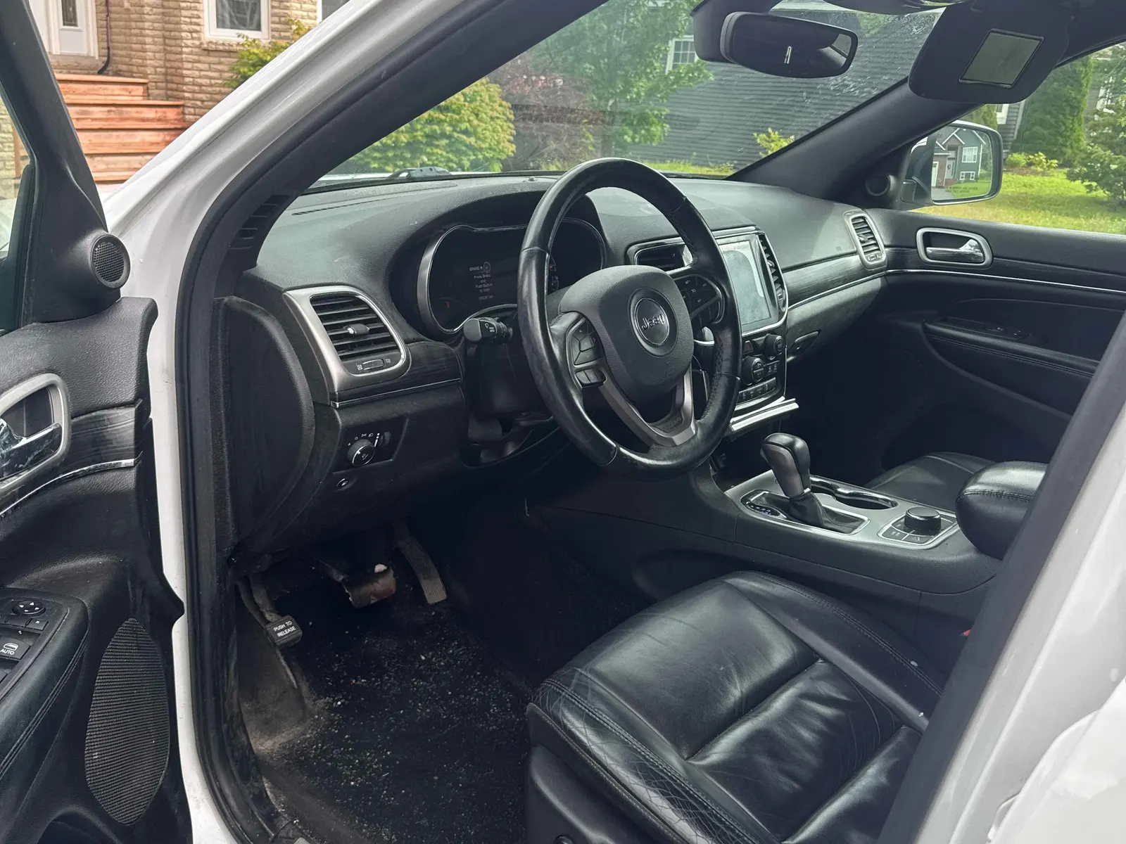 Interior driver side