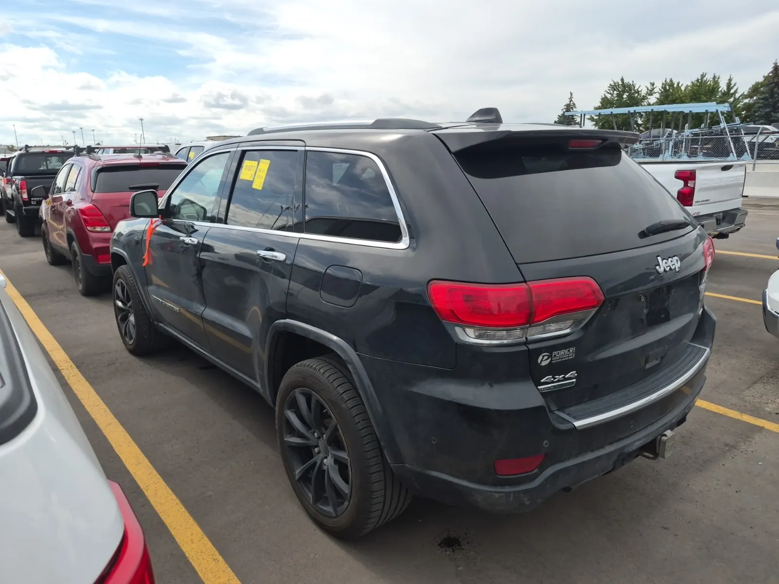 Driver Rear 3/4 Photo