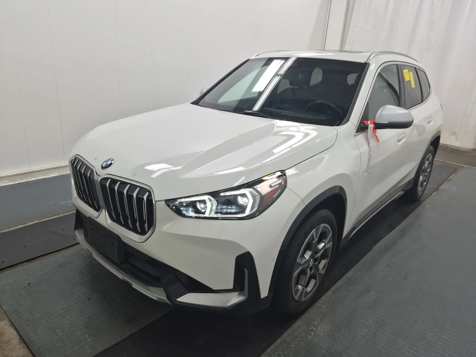 2023 BMW X1