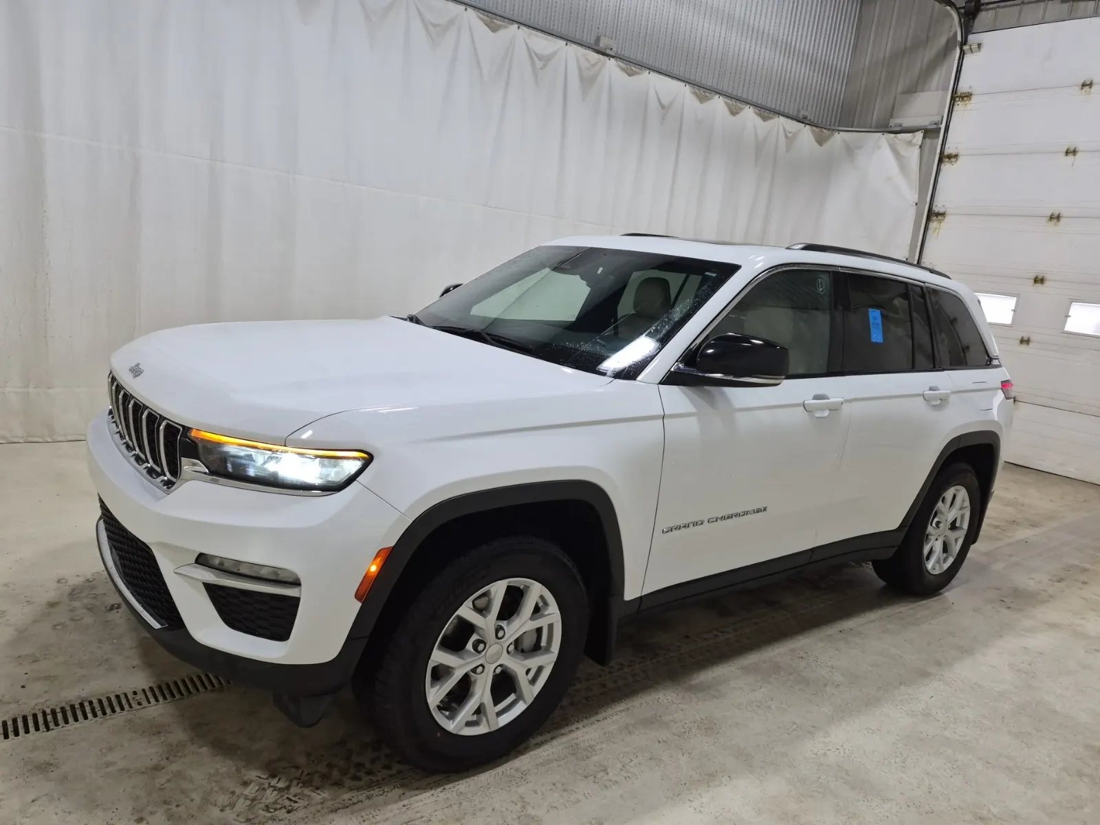 2023 Jeep Grand Cherokee