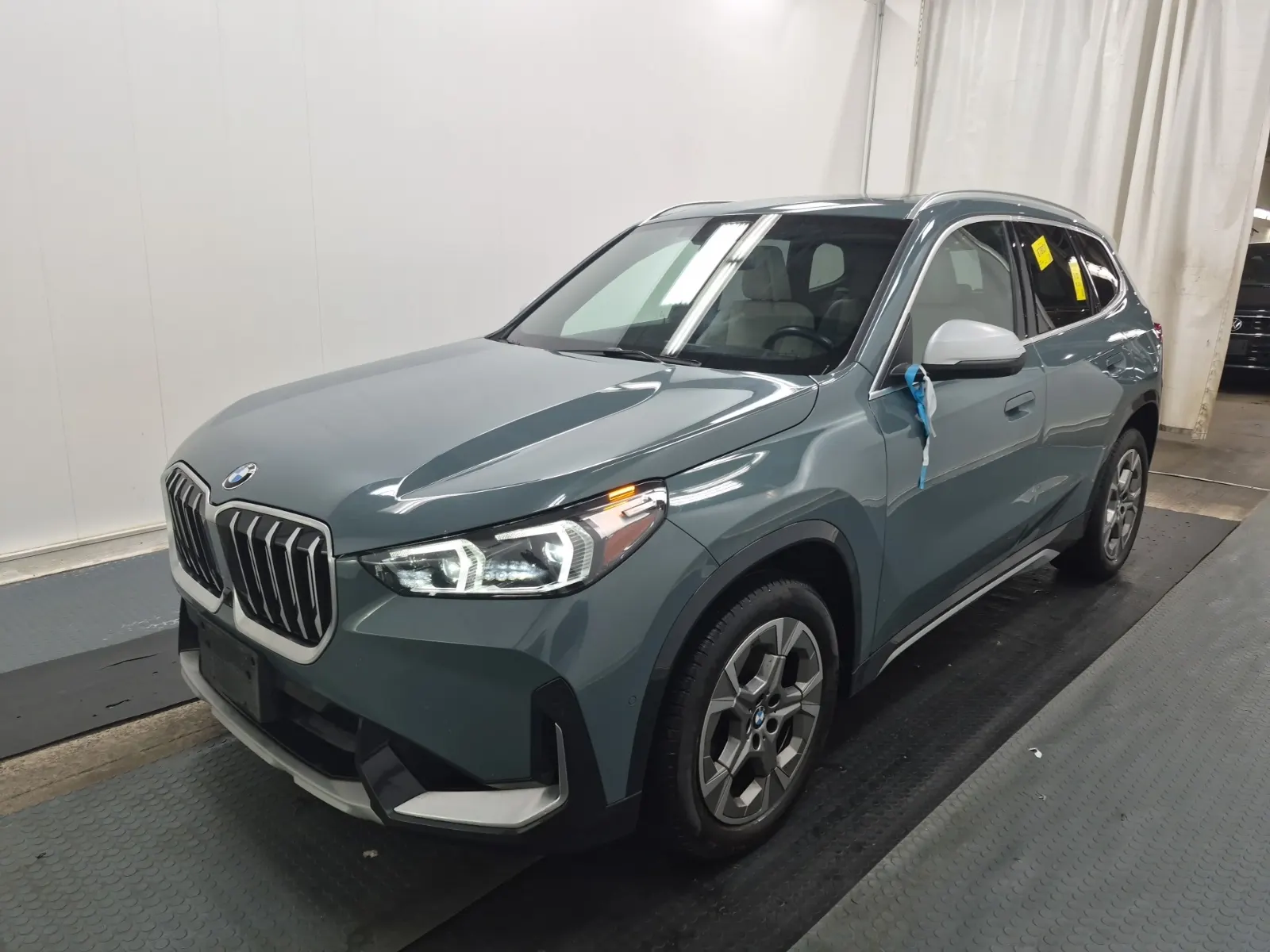2023 BMW X1