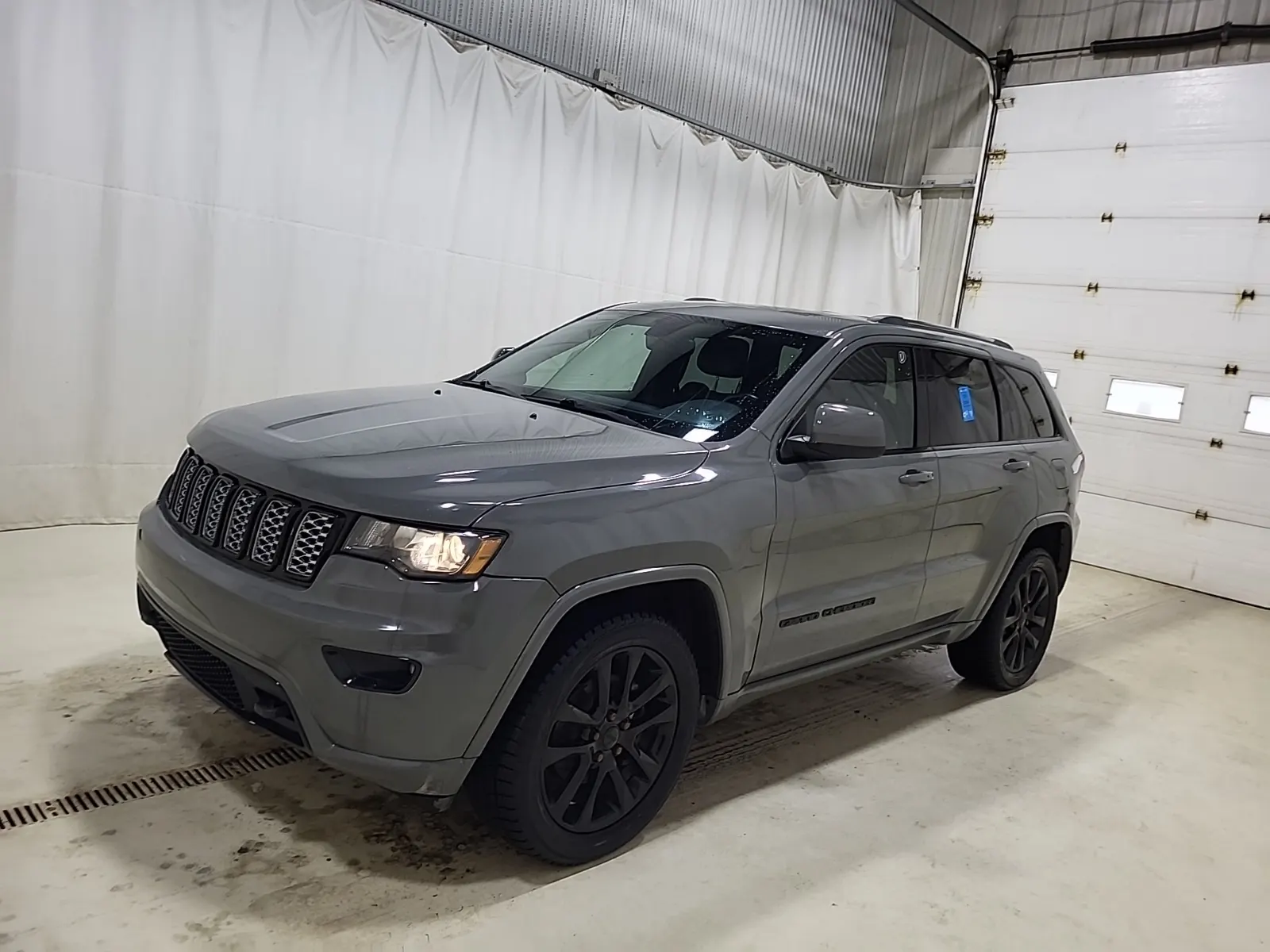2020 Jeep Grand Cherokee