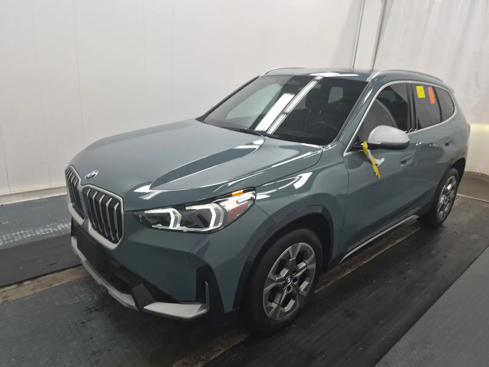 2023 BMW X1