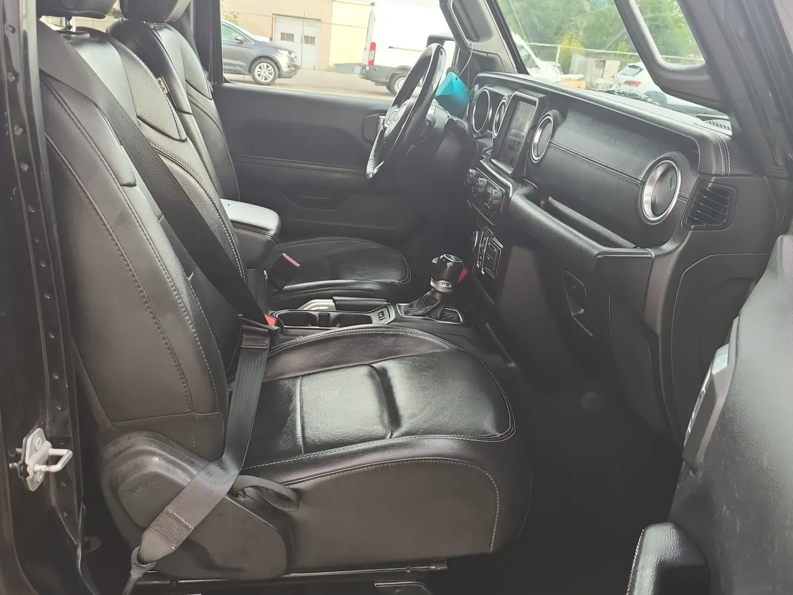 Right Side Interior Photo