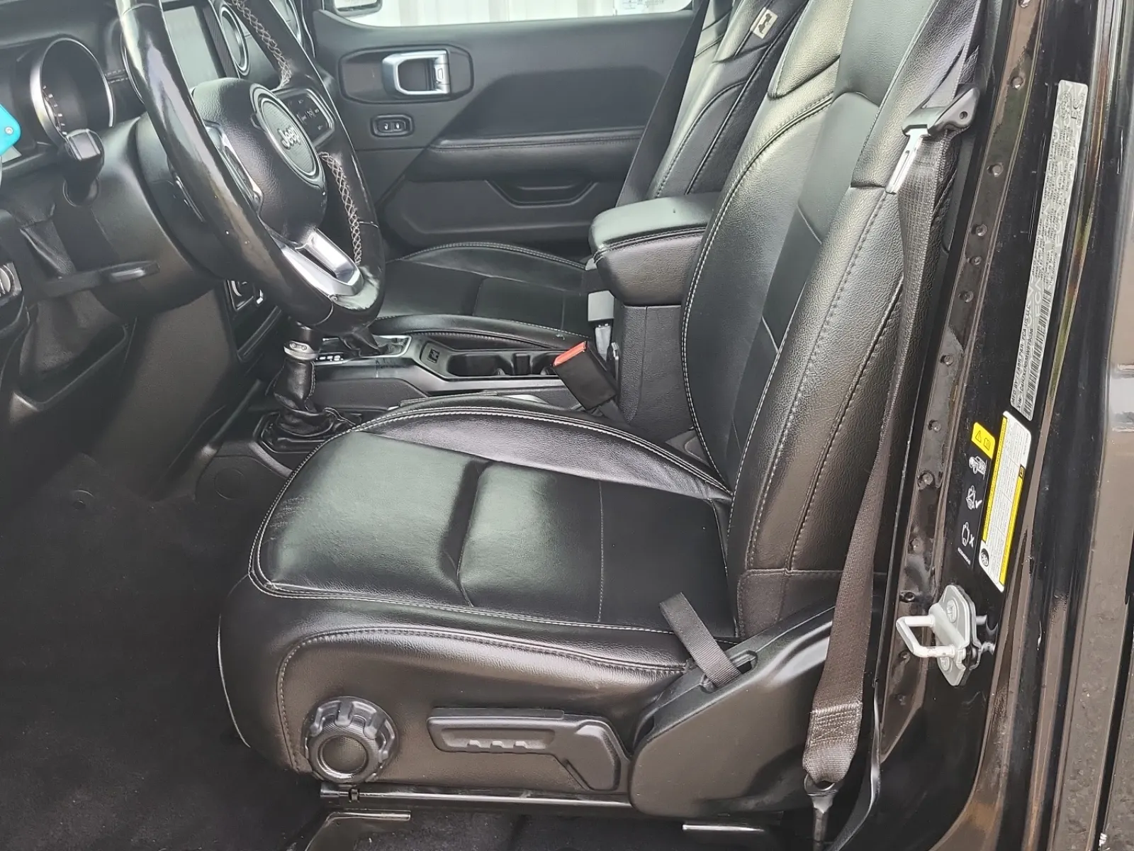 Front Interior Photo