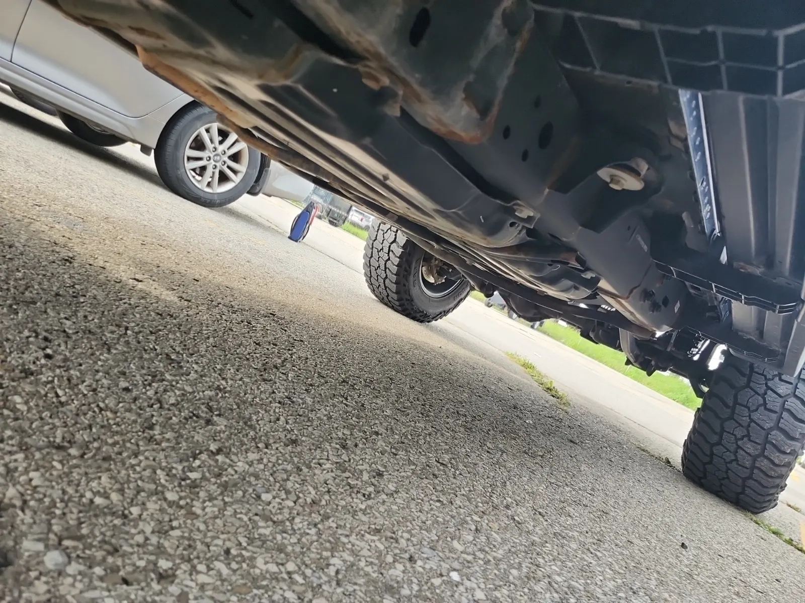 Undercarriage - Passenger Photo