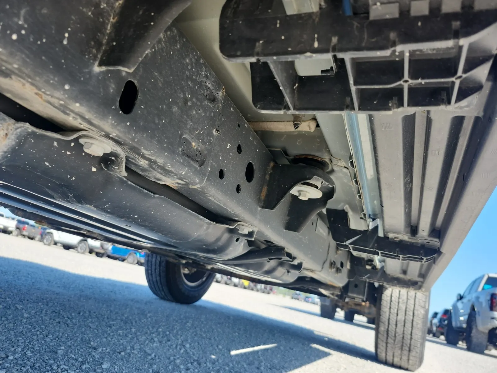 Undercarriage - Passenger Photo