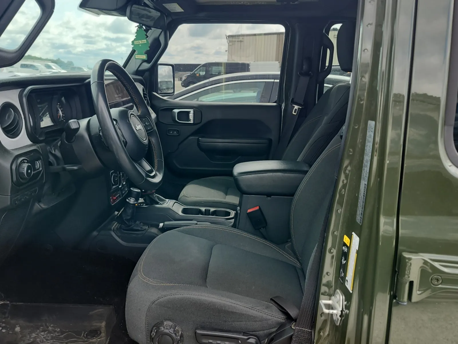 Front Interior Photo
