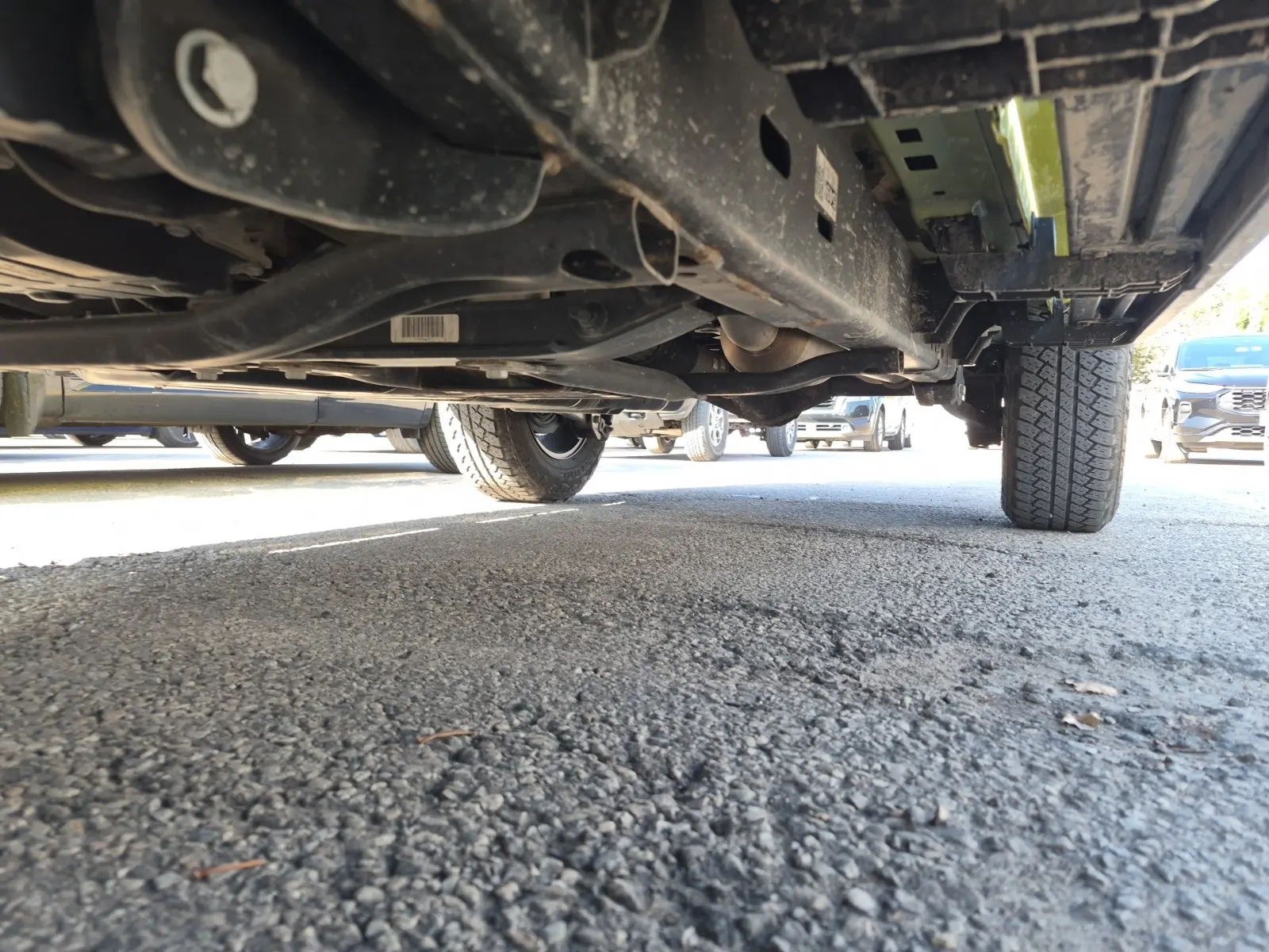 Undercarriage - Driver Photo