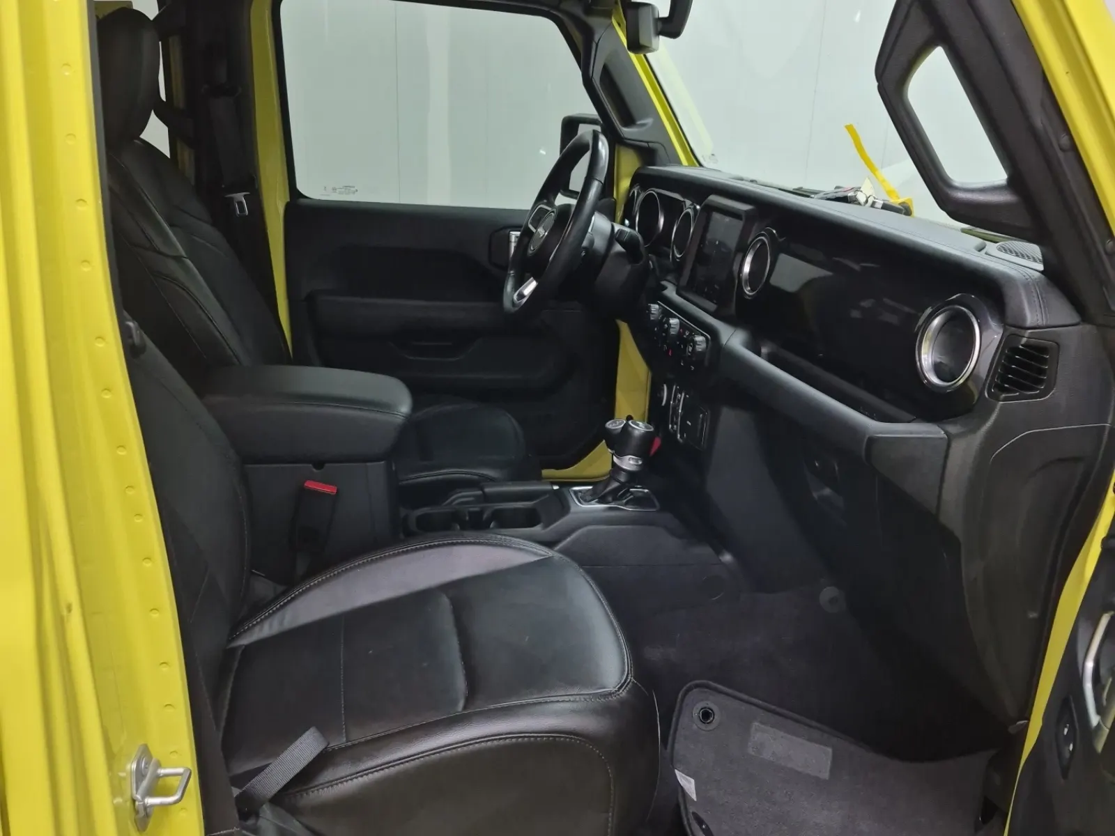 Right Side Interior Photo