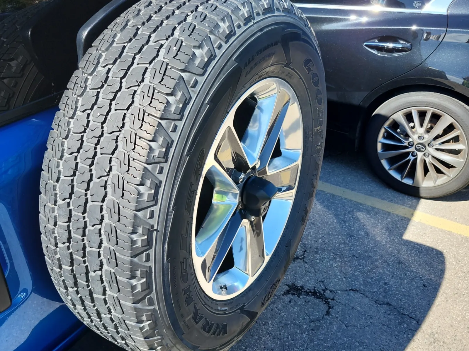Spare Tire & Wheel Photo