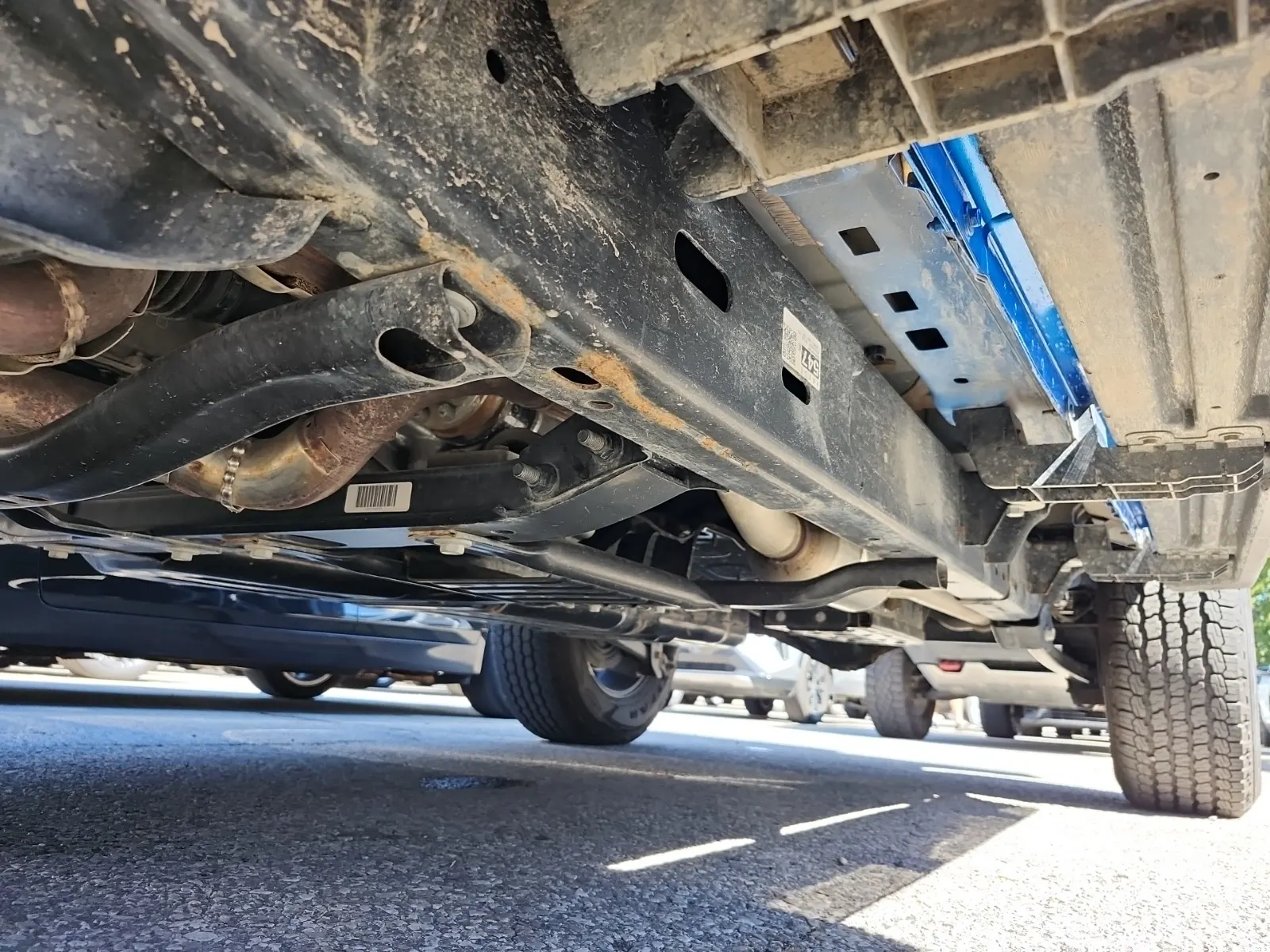 Undercarriage - Driver Photo